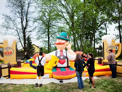 Equalizer Bawarczyk - Park Atrakcji Oktoberfest - Dmuchańce Wynajem