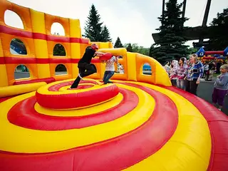 Gladiatorzy - Coloseum - Dmuchańce Wynajem