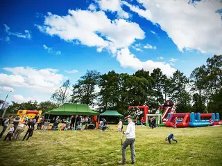 Park Atrakcji Mega Piłkarski - Dmuchańce Wynajem