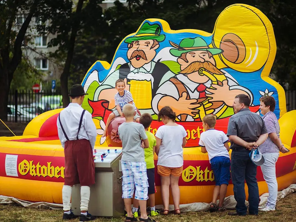 Park Atrakcji Oktoberfest - zdjęcie 2 - Dmuchańce Wynajem