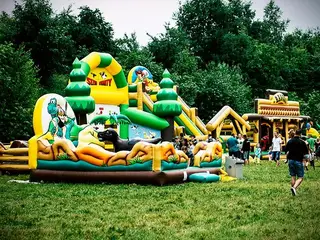 Park Atrakcji Jaskiniowcy - Dmuchańce Wynajem