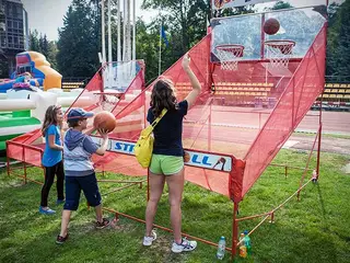 Turniej gry w koszykówkę mini - Dmuchańce Wynajem