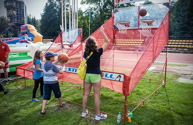 Turniej gry w koszykówkę mini - Dmuchańce Wynajem