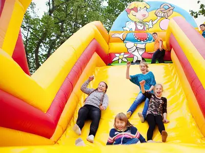 Zjeżdżalnia Bawaria - Park Atrakcji Oktoberfest - Dmuchańce Wynajem