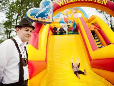 Zjeżdżalnia Bawaria - Park Atrakcji Oktoberfest - Dmuchańce Wynajem